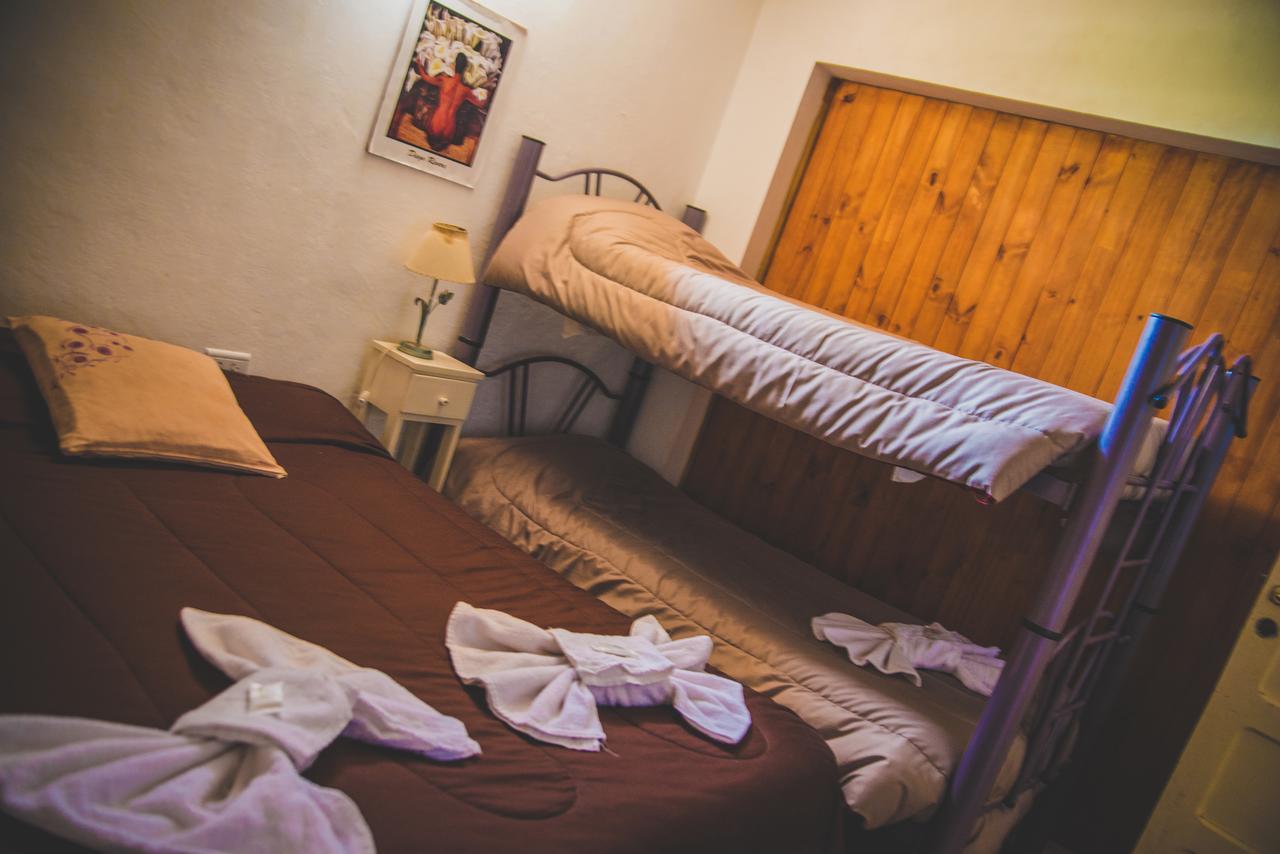 Puerta Azul Hostel Capilla del Monte Εξωτερικό φωτογραφία
